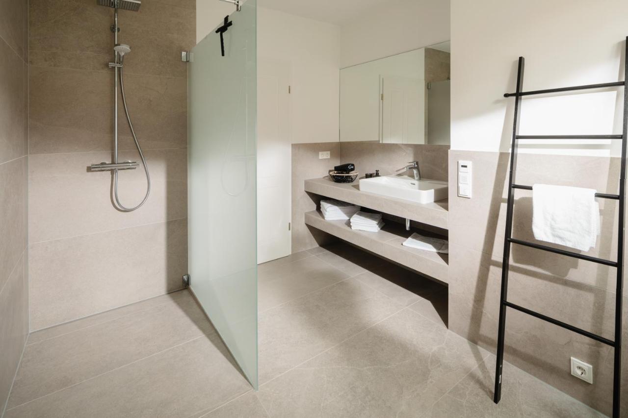 Kuesten Suite Sued - Seitliche Wasserlage, Terrasse, 70Qm Greetsiel Buitenkant foto